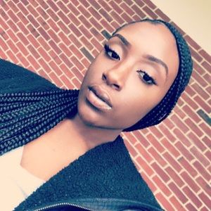 Meet your Posher, Aleya